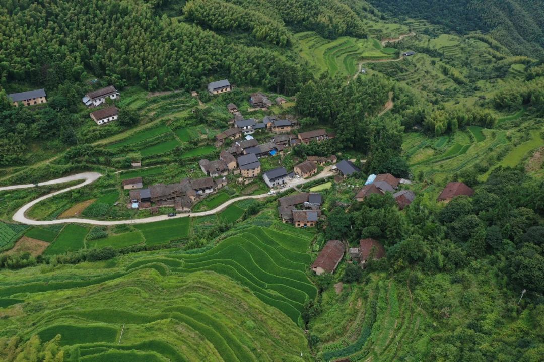 汝姑村全貌,金京20210810毛山汝姑村.JPG
