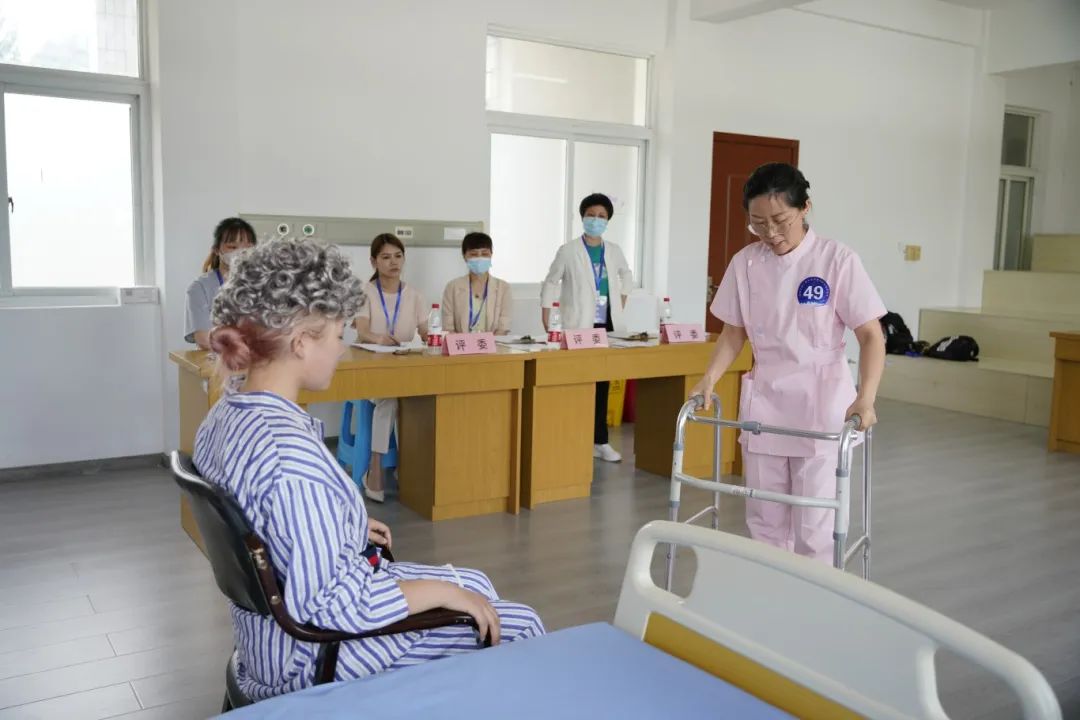 护理员竞赛2.JPG