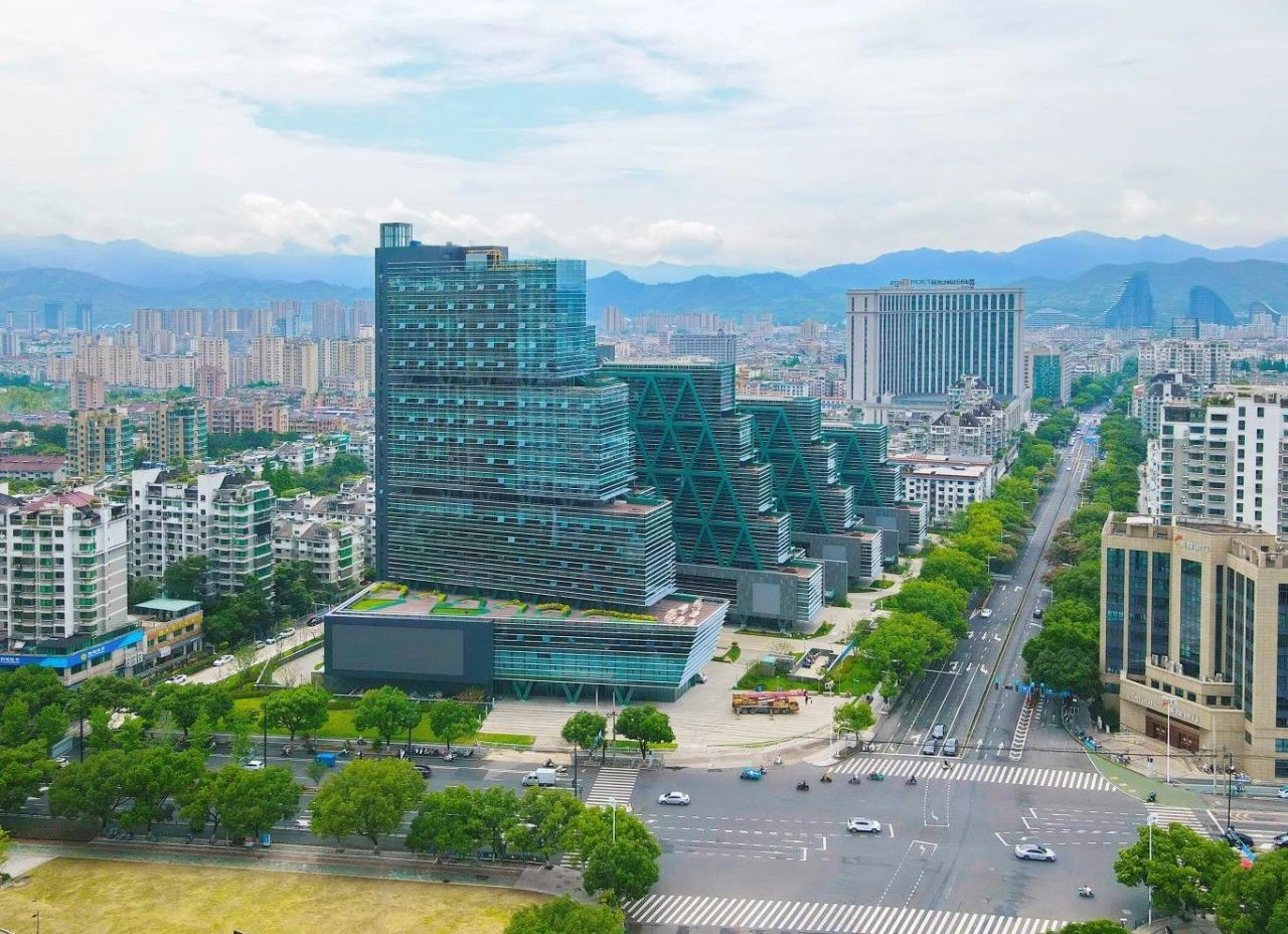 企业策划咨询:引领未来商业航向