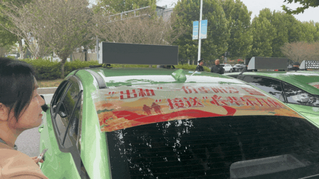 1761533854382.gif