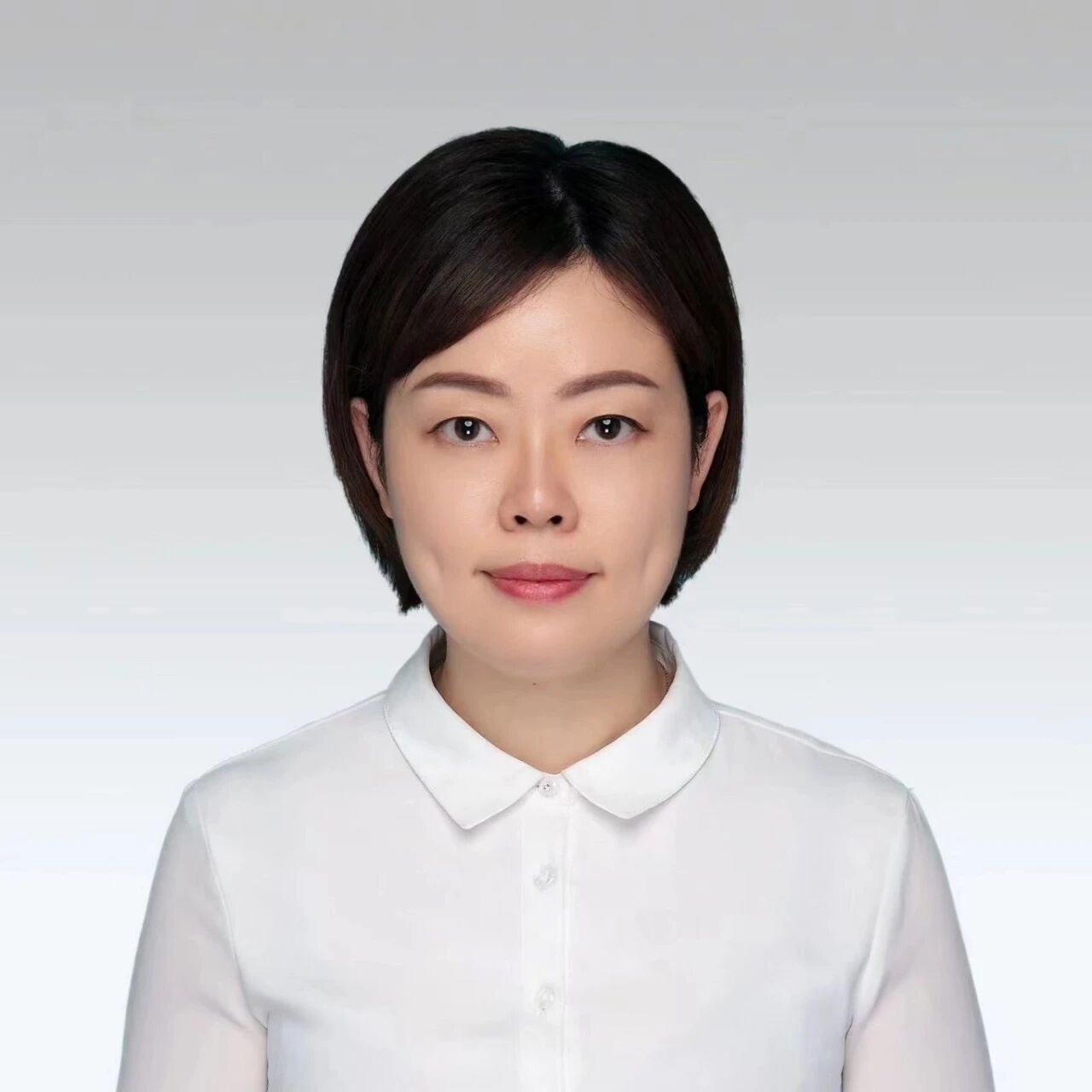 陈雯雯.jpg