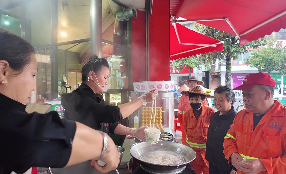 640 (7).jpg
