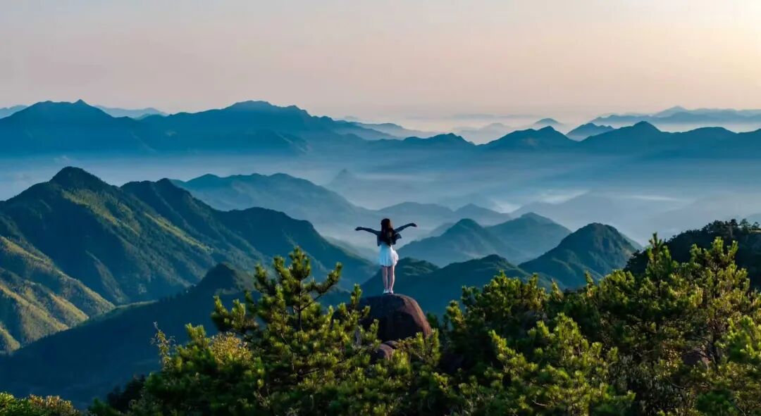 胡礼贵摄百山祖风光.jpg