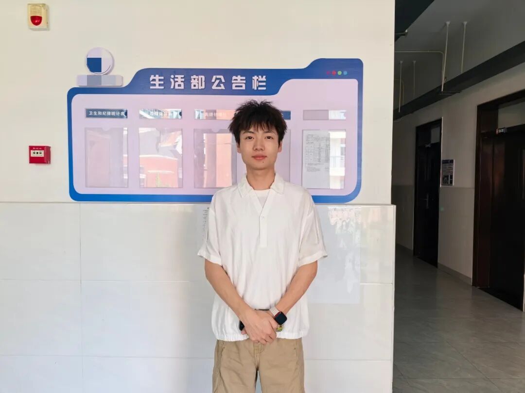 张良民生活照（孝老爱亲）.jpg